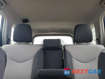 Zdjęcie 10 z 13 samochodu: 2015 TOYOTA PRIUS V THREE VIN:JTDZN3EU3FJ036385 - miniatura