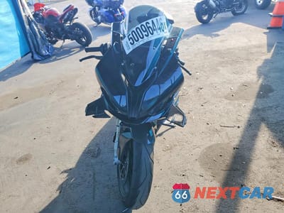 Drugie zdjęcie samochodu z przodu: 2024 BMW S 1000 RR VIN:WB10E6303R6J60896 - miniatura