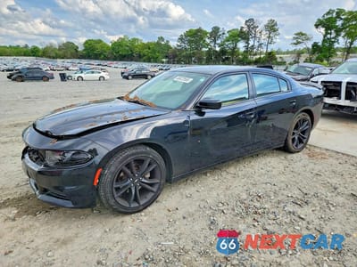 2018 DODGE CHARGER SXT 2C3CDXBG2JH186615 - główne zdjęcie licytacji z USA - miniatura