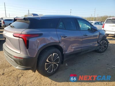 Trzecie zdjęcie samochodu z tyłu: 2025 CHEVROLET BLAZER LT VIN:3GNKDBRM9SS180015 - miniatura