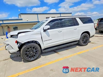 2022 CHEVROLET SUBURBAN K1500 RST 1GNSKEKD5NR220535 - główne zdjęcie licytacji z USA - miniatura