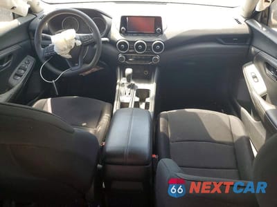 Zdjęcie 8 z 12 samochodu: 2025 NISSAN SENTRA S VIN:3N1AB8BV0SY294324 - miniatura