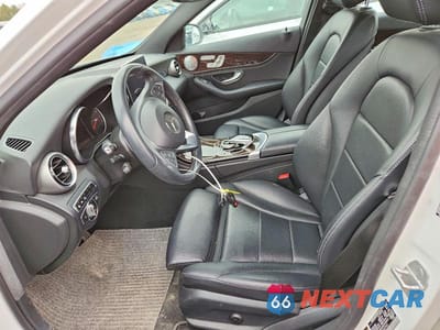 Zdjęcie 7 z 11 samochodu: 2015 MERCEDES-BENZ C 400 4MATIC VIN:55SWF6GB6FU027442 - miniatura