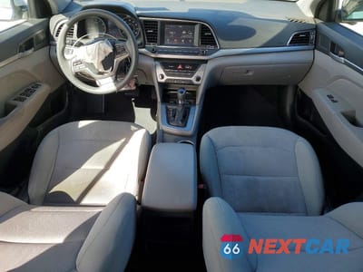 Zdjęcie 8 z 11 samochodu: 2017 HYUNDAI ELANTRA SE VIN:5NPD84LF6HH091047 - miniatura