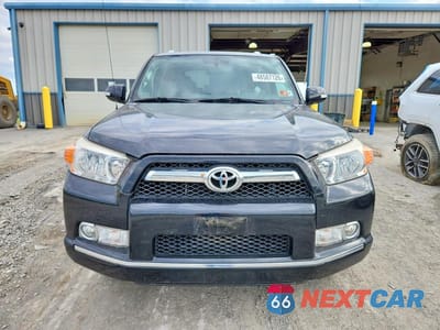 Piąte zdjęcie samochodu w środku: 2011 TOYOTA 4RUNNER LIMITED VIN:JTEBU5JR1B5046333 - miniatura
