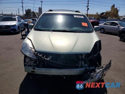 Piąte zdjęcie samochodu w środku: 2008 TOYOTA SIENNA XLE VIN:5TDZK22C48S189572 - miniatura