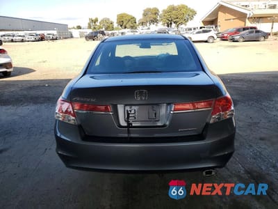 Zdjęcie 6 z 13 samochodu: 2011 HONDA ACCORD SE VIN:1HGCP2F66BA122988 - miniatura