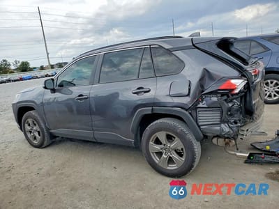 Drugie zdjęcie samochodu z przodu: 2024 TOYOTA RAV4 XLE VIN:2T3W1RFV7RC277057 - miniatura