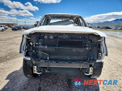 Piąte zdjęcie samochodu w środku: 2014 FORD F350 SUPER DUTY VIN:1FT8W3BT8EEA10182 - miniatura