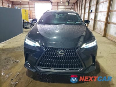 Piąte zdjęcie samochodu w środku: 2022 LEXUS NX 350 VIN:2T2HGCEZ6NC010578 - miniatura