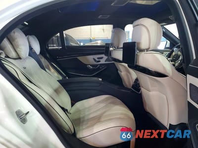 Zdjęcie 10 z 12 samochodu: 2020 MERCEDES-BENZ S 63 AMG 4MATIC VIN:WDDUG8JBXLA517385 - miniatura