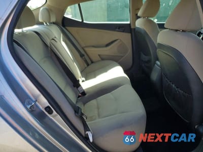 Zdjęcie 10 z 11 samochodu: 2013 KIA OPTIMA LX VIN:5XXGM4A79DG236317 - miniatura