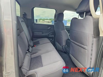 Zdjęcie 10 z 13 samochodu: 2025 NISSAN FRONTIER SV VIN:1N6ED1EJ1SN653599 - miniatura