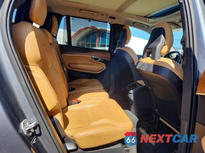 Zdjęcie 11 z 13 samochodu: 2016 VOLVO XC90 T6 VIN:YV4A22PLXG1023295 - miniatura