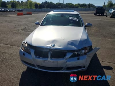 Piąte zdjęcie samochodu w środku: 2006 BMW 325 XI VIN:WBAVD13586KV03972 - miniatura