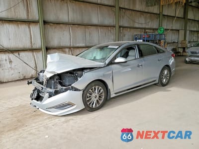 2015 HYUNDAI SONATA LIMITED 5NPE34AF5FH179168 - główne zdjęcie licytacji z USA - miniatura