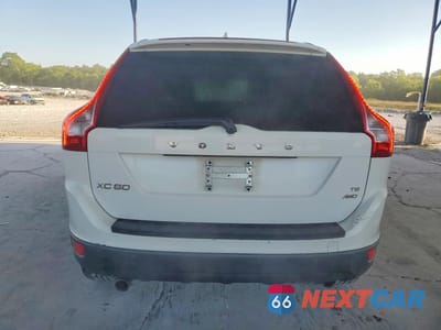 Zdjęcie 6 z 12 samochodu: 2010 VOLV XC60 T6 VIN:YV4992DZ6A2033167 - miniatura