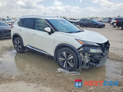 Czwarte zdjęcie samochodu z boku: 2023 NISSAN ROGUE SL VIN:5N1BT3CA1PC673485 - miniatura