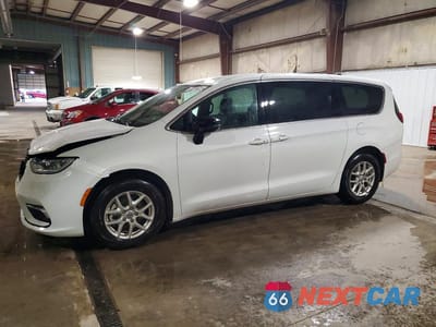 2025 CHRYSLER PACIFICA SELECT 2C4RC1BG2SR512656 - główne zdjęcie licytacji z USA - miniatura