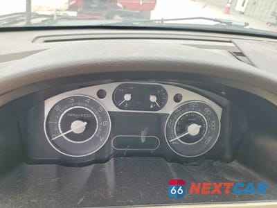 Zdjęcie 9 z 12 samochodu: 2008 MERCURY SABLE PREMIER VIN:1MEHM42W98G620976 - miniatura