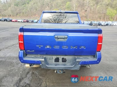 Zdjęcie 6 z 11 samochodu: 2024 TOYOTA TACOMA TRD OFF-ROAD VIN:3TMLB5JN2RM087540 - miniatura