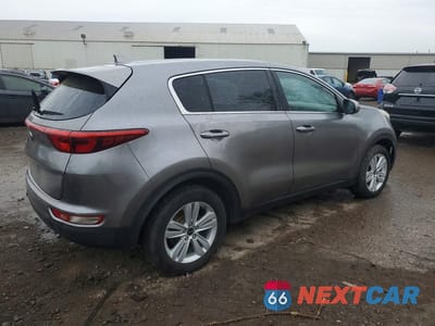 Trzecie zdjęcie samochodu z tyłu: 2018 KIA SPORTAGE LX VIN:KNDPM3AC6J7452816 - miniatura
