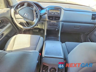 Zdjęcie 8 z 13 samochodu: 2008 HONDA PILOT SE VIN:5FNYF18398B006091 - miniatura