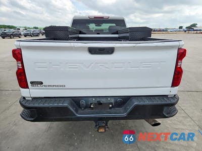 Zdjęcie 6 z 12 samochodu: 2020 CHEVROLET SILVERADO K2500 HEAVY DUTY VIN:1GC2YLE78LF218987 - miniatura