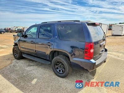 Drugie zdjęcie samochodu z przodu: 2008 CHEVROLET TAHOE C1500 VIN:1GNFC13058J156017 - miniatura