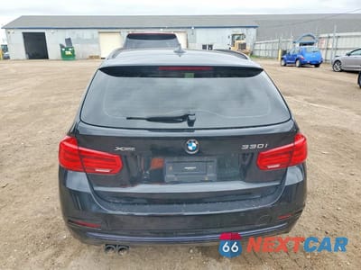 Zdjęcie 6 z 13 samochodu: 2018 BMW 330 XI VIN:WBA8K3C50JA483620 - miniatura