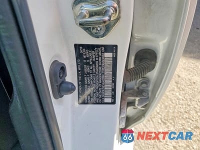 Zdjęcie 12 z 12 samochodu: 2018 HONDA CIVIC LX VIN:SHHFK7H21JU422590 - miniatura