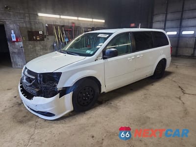 2015 DODGE GRAND CARAVAN SE 2C4RDGBG8FR658257 - główne zdjęcie licytacji z USA - miniatura