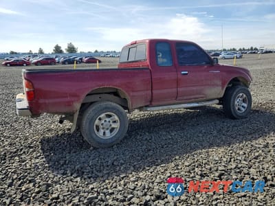 Trzecie zdjęcie samochodu z tyłu: 1996 TOYOTA TACOMA XTRACAB VIN:4TAWN72N2TZ170935 - miniatura