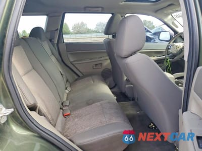 Zdjęcie 11 z 14 samochodu: 2008 JEEP GR CHEROKEE VIN:1J8GR48K28C181588 - miniatura