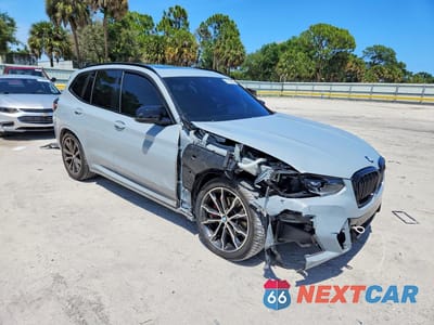 Czwarte zdjęcie samochodu z boku: 2023 BMW X3 M40I VIN:5UX83DP02P9R03469 - miniatura