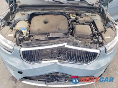 Zdjęcie 12 z 13 samochodu: 2020 VOLVO XC40 T5 MOMENTUM VIN:YV4162UKXL2286861 - miniatura
