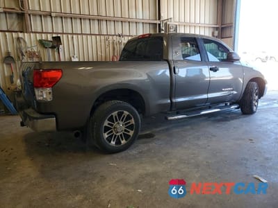 Trzecie zdjęcie samochodu z tyłu: 2013 TOYOTA TUNDRA DOUBLE CAB SR5 VIN:5TFRM5F12DX067186 - miniatura