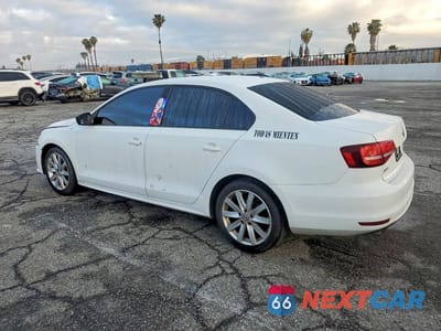 Drugie zdjęcie samochodu z przodu: 2016 VOLKSWAGEN JETTA S VIN:3VW267AJ2GM221384 - miniatura