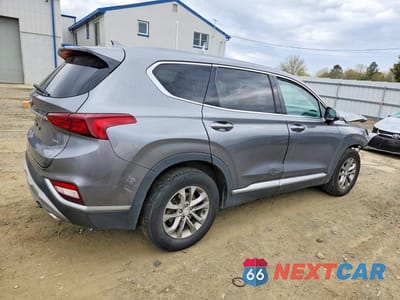 Trzecie zdjęcie samochodu z tyłu: 2019 HYUNDAI SANTA FE SEL 2.4L VIN:5NMS3CAD3KH004663 - miniatura