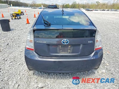 Zdjęcie 6 z 12 samochodu: 2011 TOYOTA PRIUS TWO VIN:JTDKN3DUXB1416076 - miniatura