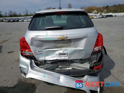 Zdjęcie 6 z 12 samochodu: 2019 CHEVROLET TRAX LS VIN:3GNCJKSBXKL137769 - miniatura