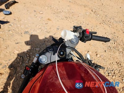 Zdjęcie 7 z 10 samochodu: 2022 SUZUKI GSX-R600 VIN:JS1GN7FAXN7100575 - miniatura