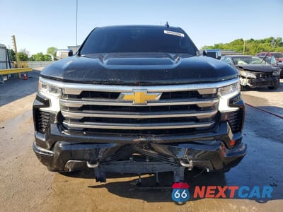 Piąte zdjęcie samochodu w środku: 2026 CHEVROLET SILVERADO K1500 HIGH COUNTRY VIN:2GCUKJED3T1100146 - miniatura