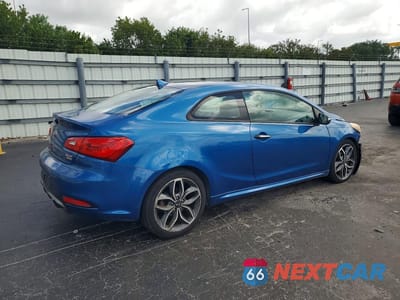 Trzecie zdjęcie samochodu z tyłu: 2014 KIA FORTE SX VIN:KNAFZ6A30E5220242 - miniatura