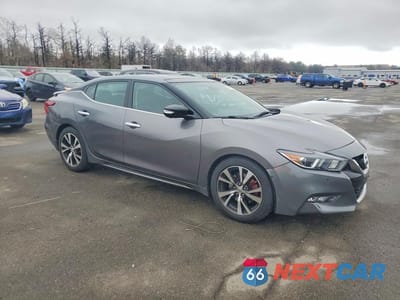 Czwarte zdjęcie samochodu z boku: 2017 NISSAN MAXIMA PLATINUM VIN:1N4AA6AP1HC401279 - miniatura