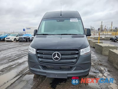 Piąte zdjęcie samochodu w środku: 2022 MERCEDES BENZ SPRINTER 2500 VIN:W1Y4ECHY8NP434269 - miniatura