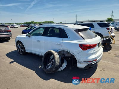 Drugie zdjęcie samochodu z przodu: 2021 AUDI Q3 PREMIUM PLUS S LINE 45 VIN:WA1EECF36M1064435 - miniatura