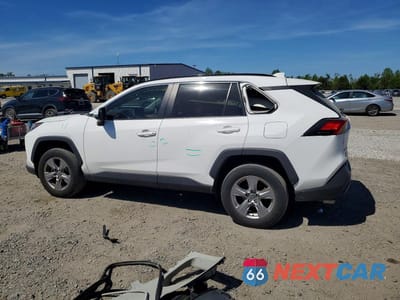 Drugie zdjęcie samochodu z przodu: 2023 TOYOTA RAV4 XLE VIN:2T3W1RFV6PC239817 - miniatura