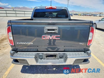 Zdjęcie 6 z 12 samochodu: 2015 GMC CANYON SLT VIN:1GTG5CE35F1179692 - miniatura