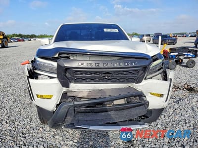 Piąte zdjęcie samochodu w środku: 2022 NISSAN FRONTIER PRO-X VIN:1N6ED1EJ9NN678772 - miniatura